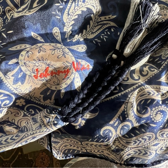 100% Silk Johnny Was Blue and Cream Paisley Scarf - Picture 2 of 3